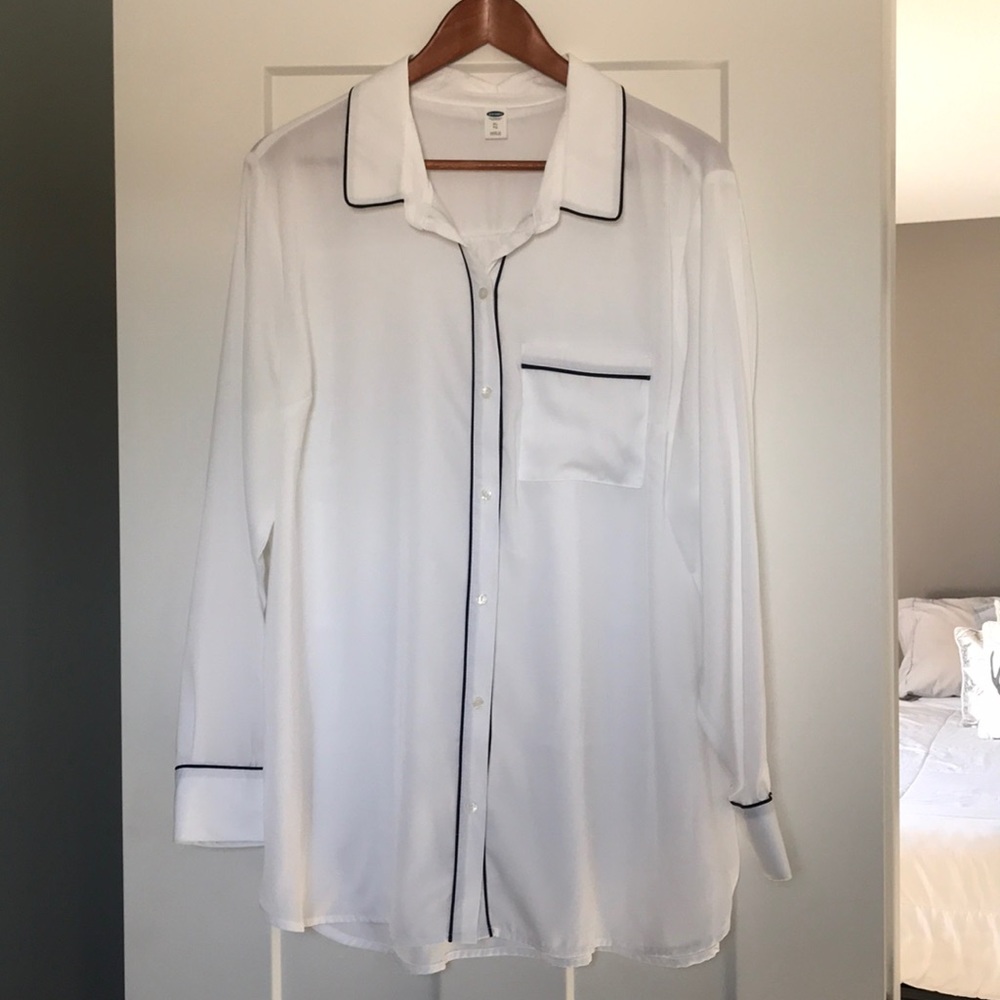 NWT Old Navy Sheer Blouse size XL